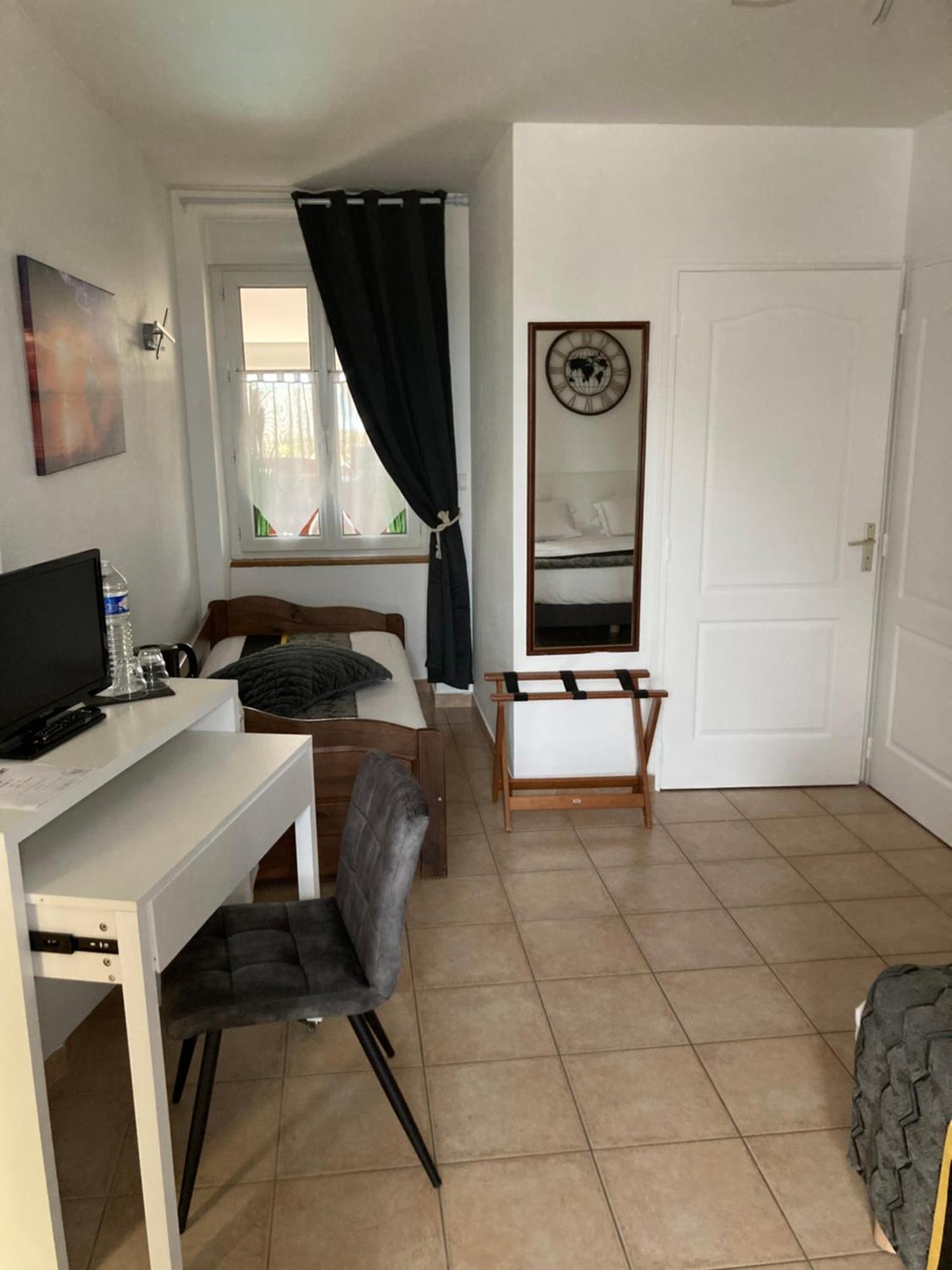 Hotel La Grande Mare Saint-Benoît-des-Ondes Esterno foto