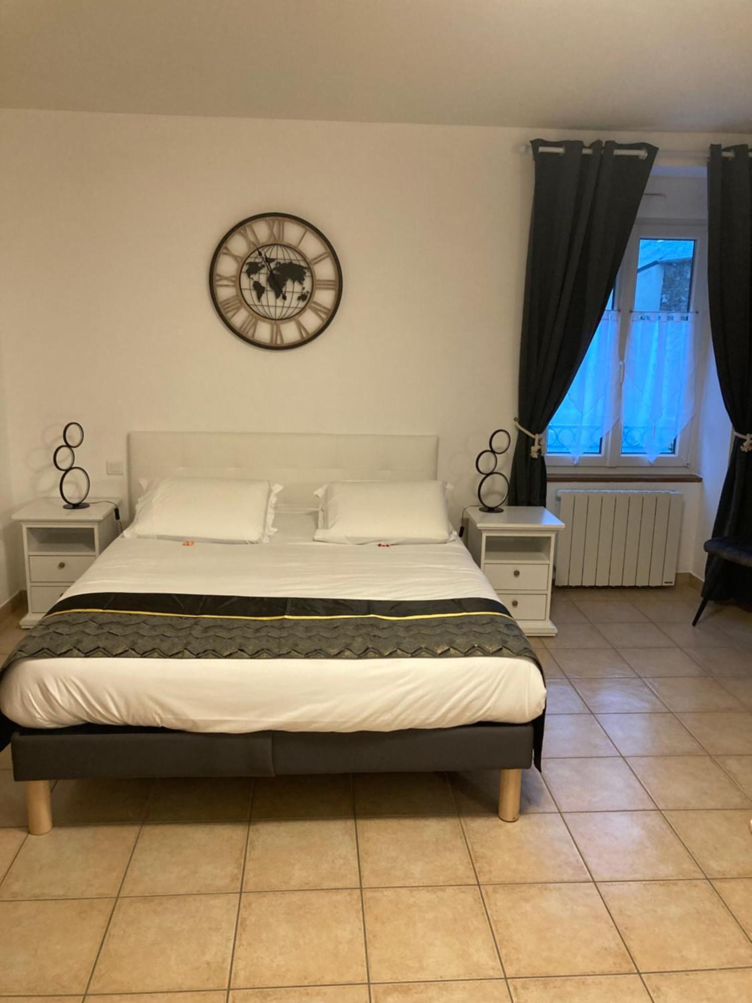 Hotel La Grande Mare Saint-Benoît-des-Ondes Esterno foto