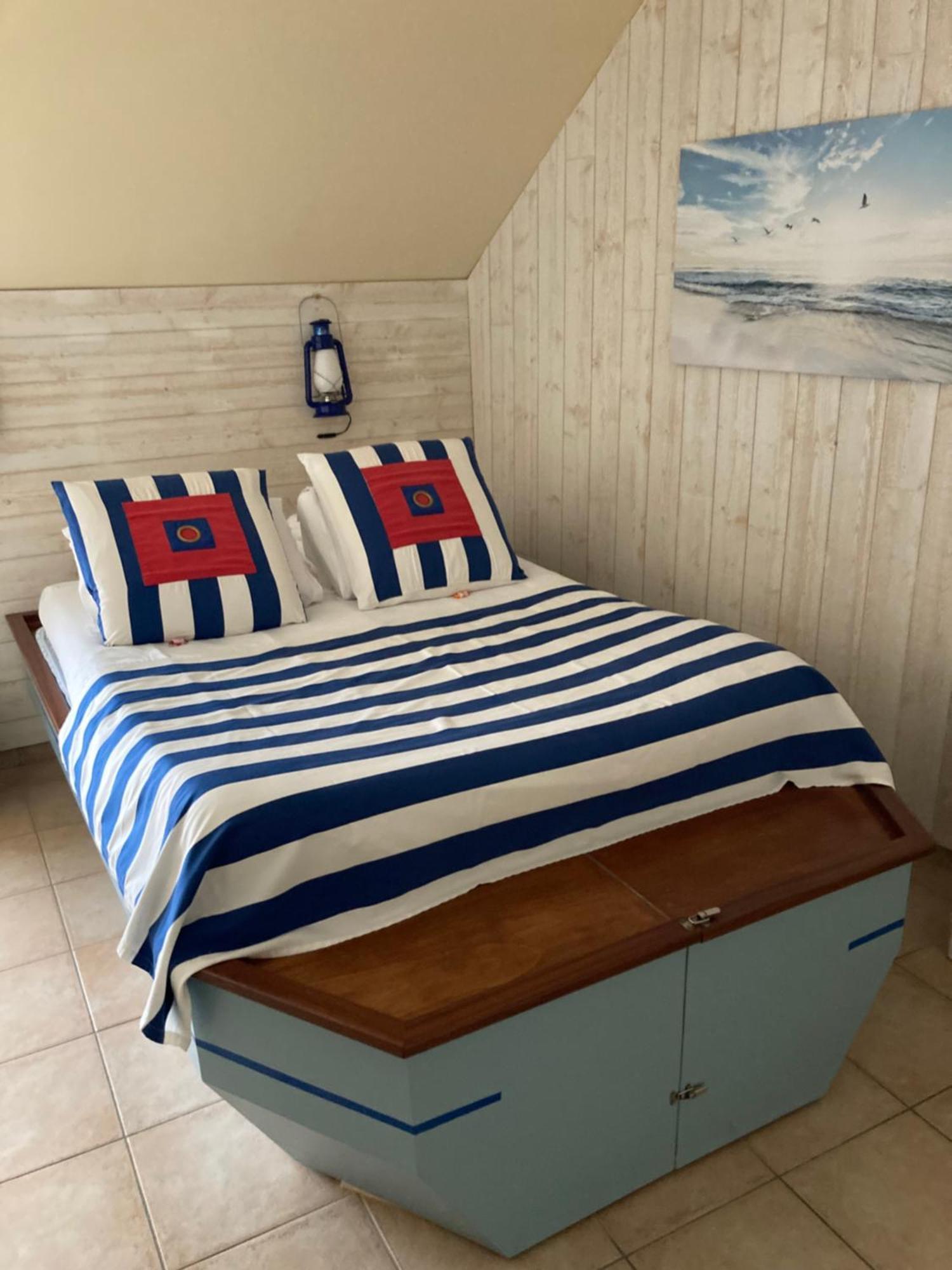 Hotel La Grande Mare Saint-Benoît-des-Ondes Esterno foto
